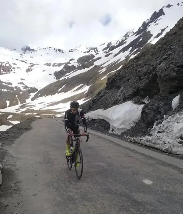 Sur la route du col de la Madeleine