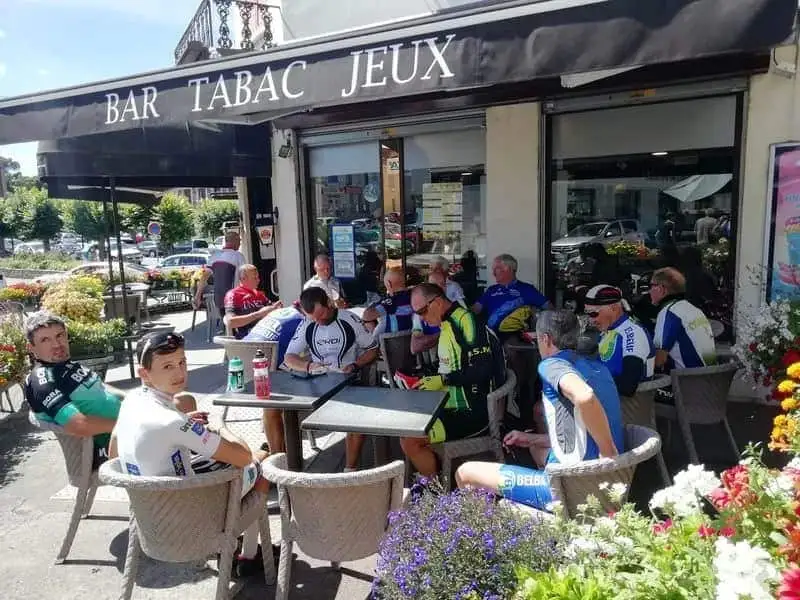 Arrêt sandwich à Dieppe lors d'une sortie cycliste